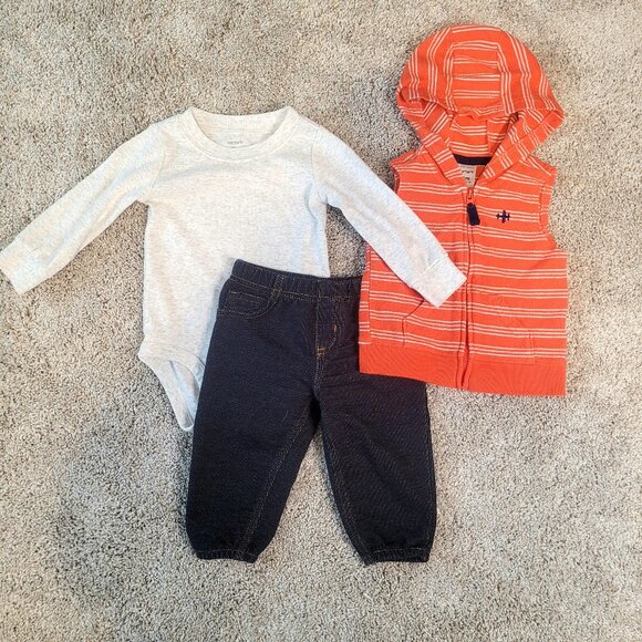 Like New! Carter’s 3-Piece Set- Size 6-9 Months - Picture 1 of 2